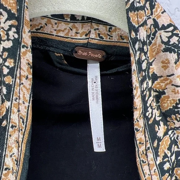 Free People Kaelin Embroidered Floral Fringe Kimono Open Jacket Size M - Picture 11 of 15